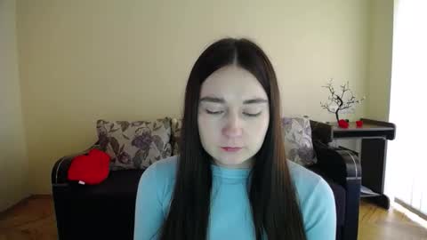 Jaklin online show from October 22, 10:40 am