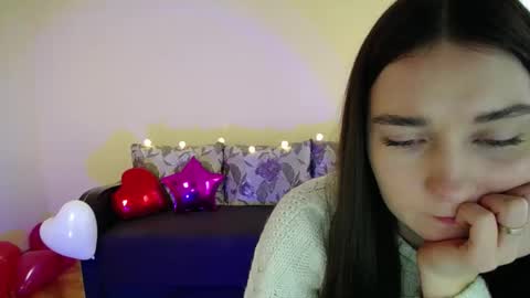 Jaklin online show from February 11, 12:25 pm