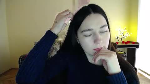 Jaklin online show from February 13, 11:35 am