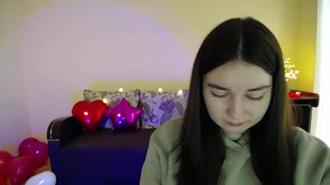 Jaklin online show from February 12, 9:10 am