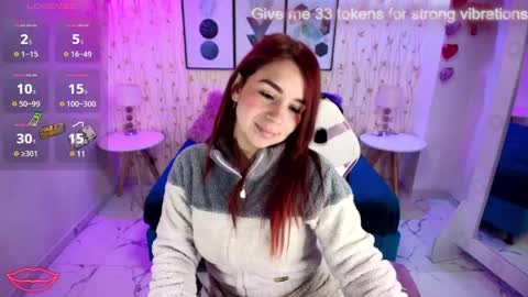 Snapshot of gabby_evanns chatting on March 6, 12:19 pm gabby_evanns online show from March 6, 12:19 pm
