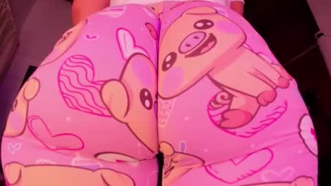 G A B R I E L A   online show from February 13, 6:39 am