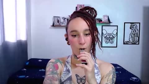 gabby_moon09 online show from October 30, 1:12 pm