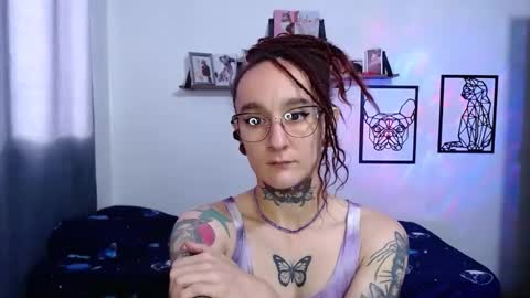 gabby_moon09 online show from October 22, 1:02 pm