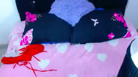 gabi_jhons_23 online show from January 19, 8:46 am