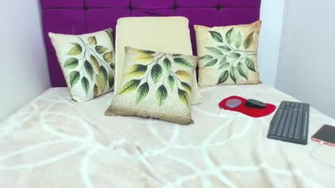 Snapshot of gabi_kala chatting on March 8, 1:28 am sofia online show from March 8, 1:28 am