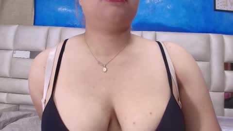gabriela online show from March 4, 7:11 pm