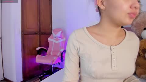 Gaby online show from March 3, 12:37 am