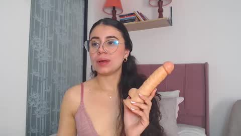 GabrielaRossa online show from February 15, 5:17 pm