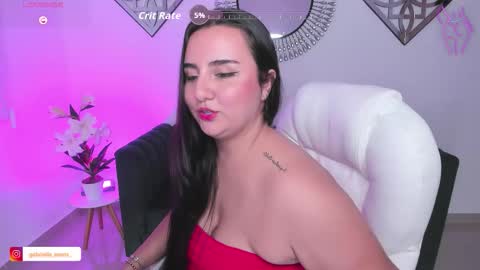 gabriella_evans_ online show from November 28, 6:43 am