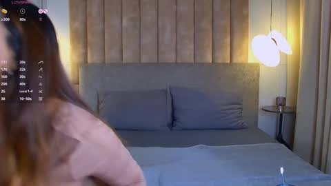 Gabriella online show from October 17, 5:55 am