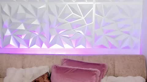 Gabriela  online show from January 8, 12:05 am