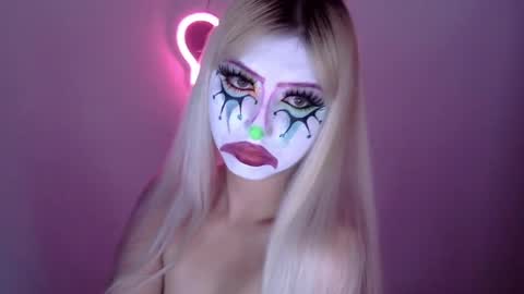 gabygumms online show from April 2, 4:20 am