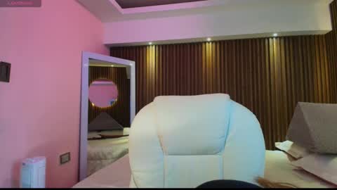 gabyrose9 online show from September 17, 11:35 am