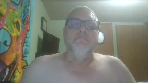 gadude45 online show from May 20, 1:57 am