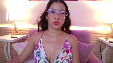 Briana  online show from April 14, 2:15 am