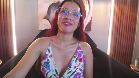 Briana  online show from June 5, 2:18 am