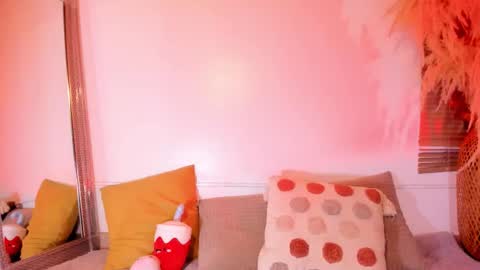 gaia_joness online show from September 29, 7:46 pm