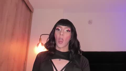 Gaia online show from October 30, 10:10 pm