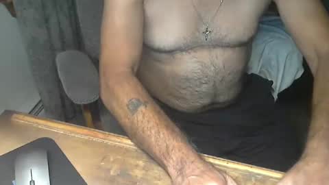 Snapshot of gajr59 chatting on October 7, 9:49 am gajr59 online show from October 7, 9:49 am