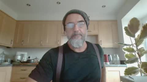 galacx online show from October 3, 8:44 am