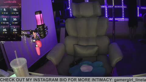 gamergirl_linela online show from April 10, 4:07 am
