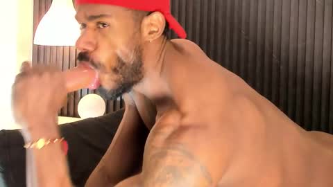 Alejo  online show from January 9, 8:03 pm