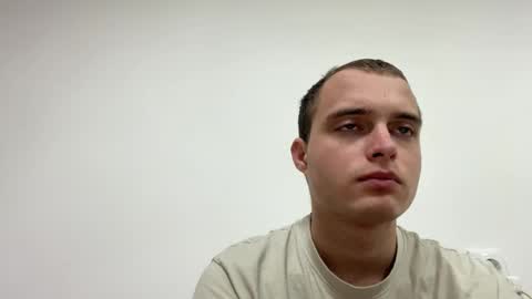 Max online show from January 13, 10:28 pm