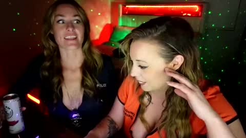 Jenna  - be back MONDAY night.  online show from October 26, 5:19 am