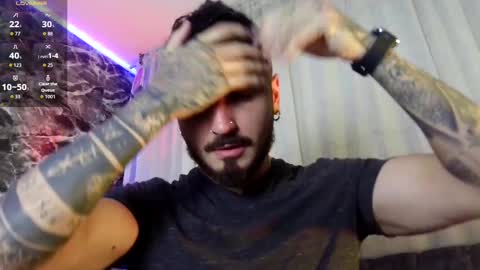 Chris  Dont forget to gift me thumb up Its very important to me and makes me happy AF  online show from September 29, 6:34 am