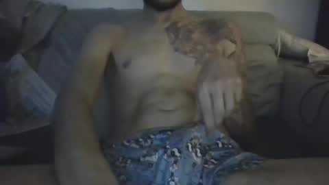 garyreal1990 online show from December 30, 4:40 pm