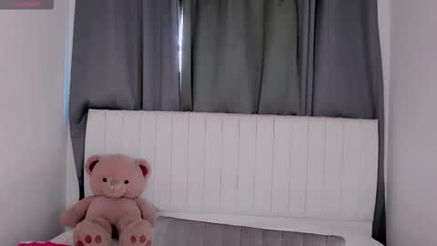 Vnecis Marn online show from October 17, 8:02 pm