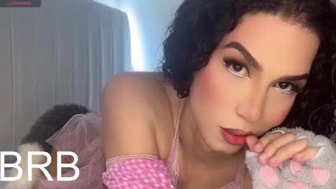 Vnecis Marn online show from March 2, 8:40 pm