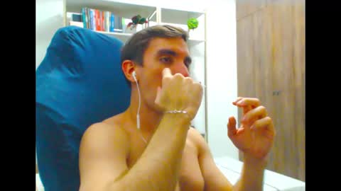 Snapshot of gatosarado23 chatting on February 28, 3:04 am gatosarado23 online show from February 28, 3:04 am