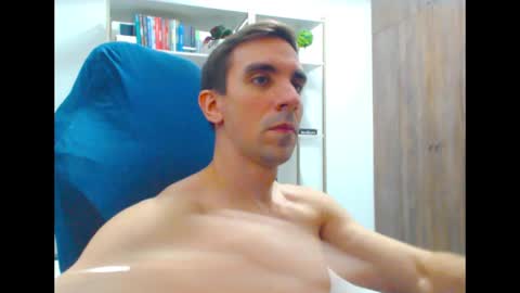 Snapshot of gatosarado23 chatting on February 16, 9:59 pm gatosarado23 online show from February 16, 9:59 pm