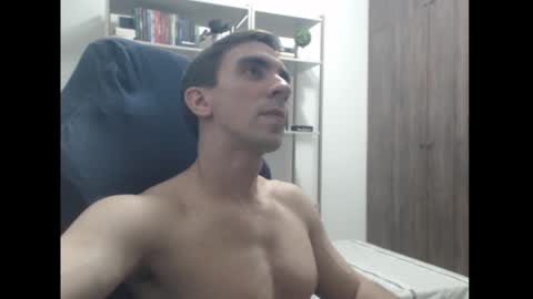 Snapshot of gatosarado23 chatting on December 24, 4:44 am gatosarado23 online show from December 24, 4:44 am