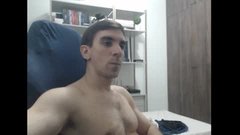 Snapshot of gatosarado23 chatting on December 16, 8:48 pm gatosarado23 online show from December 16, 8:48 pm