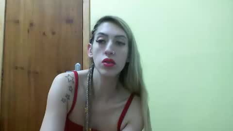 Monique online show from December 28, 9:08 pm