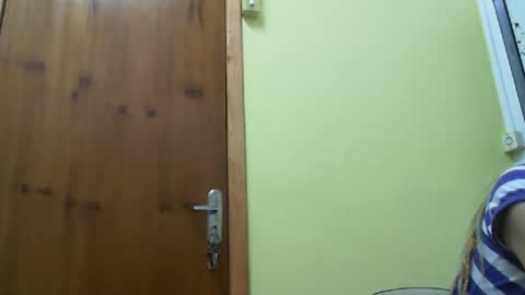 Monique online show from December 22, 7:42 pm