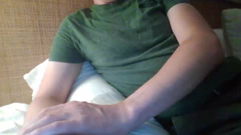 Snapshot of gccurious76 chatting on October 4, 12:36 pm GCGuy online show from October 4, 12:36 pm