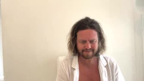 gcsurfer81 online show from November 20, 7:07 am