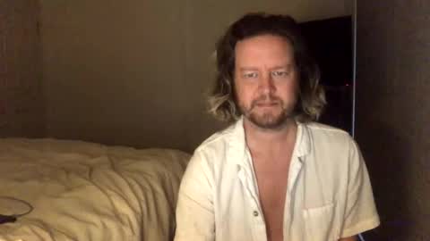 gcsurfer81 online show from September 22, 7:45 am