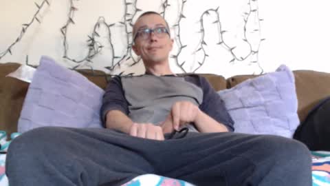 G online show from November 22, 6:17 pm