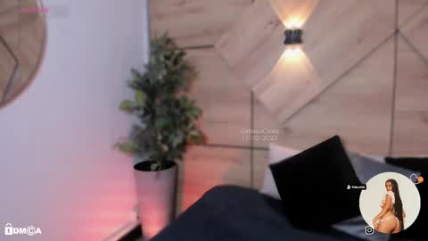    online show from February 11, 7:38 pm