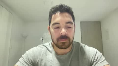 genesis_wb online show from January 31, 11:45 pm