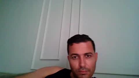 Snapshot of genteldevil chatting on October 1, 5:23 pm genteldevil online show from October 1, 5:23 pm