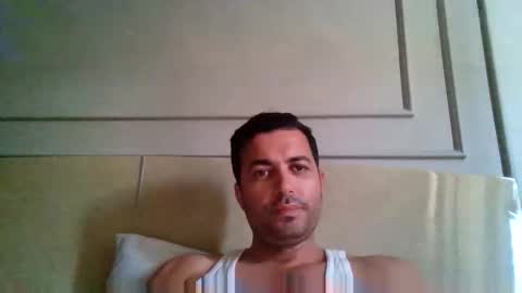 Snapshot of genteldevil chatting on September 11, 10:05 am genteldevil online show from September 11, 10:05 am