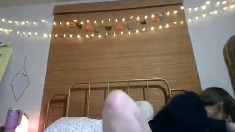 genzfucktoy online show from October 22, 6:16 am