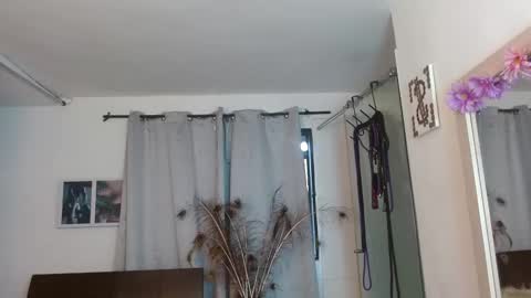 Georgina Santos online show from November 9, 5:48 pm