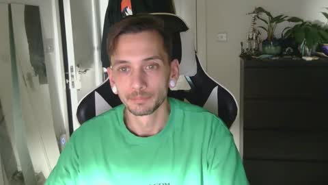 georgek0011 online show from January 17, 3:49 am